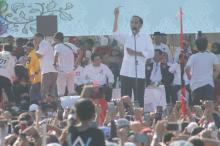 Jokowi Umbar Tiga Kartu Sakti di Batam