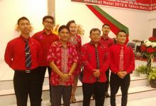 Natal Bersama di Gereja Methodist Bengkong, Mahasiswa Unrika Kompak Berbaju Merah
