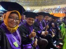 5 Pejabat dan 1 PTT Pemkab Lingga Lulus Study Magister
