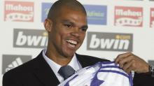 Tinggalkan Madrid, Pepe Gabung Raksasa Prancis
