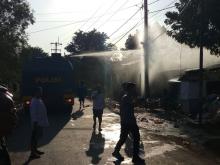 Kebakaran Gudang Penyimpanan Besi Tua di Punggur