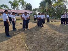 Lanal Dabo Ajak Belasan Instansi di Lingga Lomba Tarik Tambang hingga Balap Karung