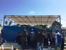 Polisi Larang Warga Mendekat dan Ambil Foto Pembongkaran Makam Khairunisa