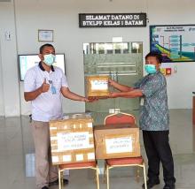 Dinkes Kepri Salurkan 1.500 Reagen untuk Uji Swab 