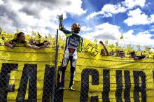 Panitia Bangun Dinding Pemisah Suporter Rossi-Lorenzo-Marquez 