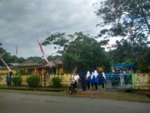 Tidak Ingin Sekolah Dihantui Kesurupan, Ini Yang Dilakukan Kepsek SMAN 1 Lingga