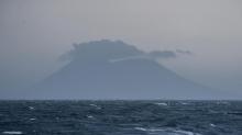 Kemenhub Bangun Sistem Pantau Aktivitas Gunung Anak Krakatau