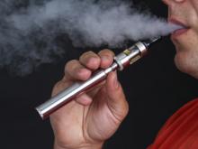 Rokok Elektrik Meledak di Mulut, Rahang Lelaki 17 Tahun Patah!