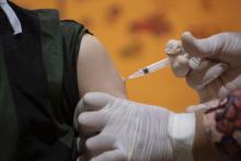 Fatwa MUI: Vaksinasi Covid-19 Tak Batalkan Puasa