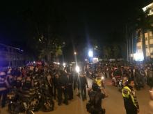 Kedua Kubu Sopir Taksi Sudah Siap Bentrok, Polisi Lepaskan Water Canon