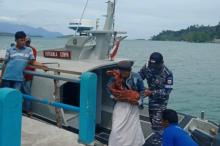 Lanal Dabo Bantu Evakuasi Jenazah Taqi Malik