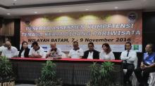Ratusan Pekerja Hotel Ikuti Uji Kompetensi di Batam