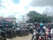 Pelabuhan SBP Semrawut. Pelindo Kambinghitamkan Parkir Inap