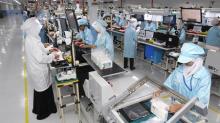 Produsen iPhone Kirim Mesin Pabrik dari China ke Batam