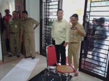 Ketua Ormas Mengamuk, Pecahkan Kaca Kantor DKP Batam
