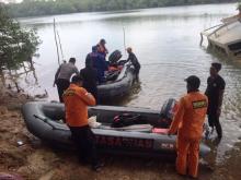 Kerahkan 4 Penyelam, Pencarian Bambang di Sekitar Jembatan Nongsa Masih Nihil