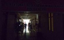 Aliran Listrik Padam, Mapolda Kepri Gelap Gulita
