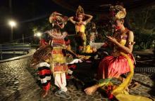 Pesta Perpisahan SD di Bali yang Menyajikan Goyang Erotis Dikecam