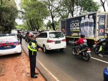 Luapan Air Rawa Picu Kemacetan di Southlink Tiban