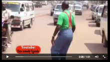 [VIDEO] Lucunya Menengok Orang Menyeberang Jalan di Uganda. Ditonton 20 Juta Orang, Dijamin Ngakak