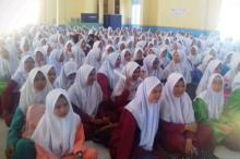 Pelajar Berparas Cantik dan Tampan Harus Kuatkan Ilmu Keagamaan