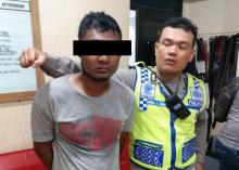 Sok Gaya Tak Pakai Helm, Pemotor Terciduk Bawa Sabu di Mukakuning