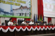 Defisit Anggaran, Pemprov Berkilah Gaji 