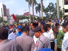 Ini Janji Deputi BP Batam Nur Syafriadi Usai Berunding 30 Menit dengan Warga Kampung Jabi 