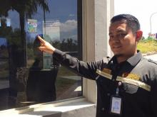 Bawaslu Batam Roling Petugas Awasi Surat Suara di KPU 