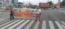 Bamus Betawi Kepri bersama Fosiwaja dan The Jak Mania Batam Galang Dana
