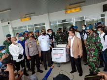 2.200 Vial Vaksin Covid-19 Buatan Sinovac Tiba di Natuna