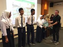 Pelajar SMP Bintan Belajar Masak di Banyan Tree Lagoi dengan Chef Internasional