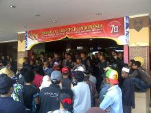 Demo Tolak Subsidi LPG 3 Kg Dicabut, Pendemo Geram Tak Kunjung Ditemui Wali Kota