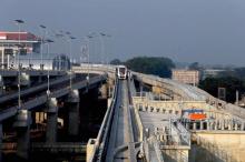 Skytrain Resmi Beroperasi, Penumpang di Bandara Soetta Terkagum-kagum