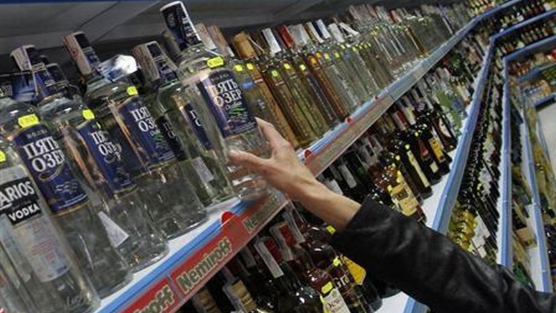 Disperindag Batam Telusuri Kabar Beredarnya Minuman Alkohol IlegalÂ 