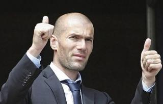 Zidane Mundur dari Real Madrid