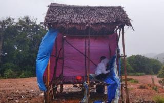 Siswa Belajar Daring di Pondok Lusuh, Begini Respon Kadisdik Lingga