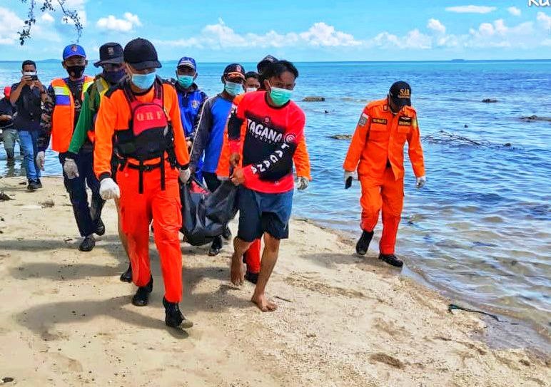4 Jam Pencarian, Jasad Pemancing Asal Lobam Bintan Ditemukan Mengambang