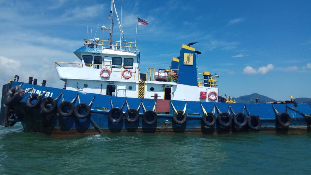 Dua Awak Tugboat Asal Malaysia Ditinggal Kabur Nakhoda