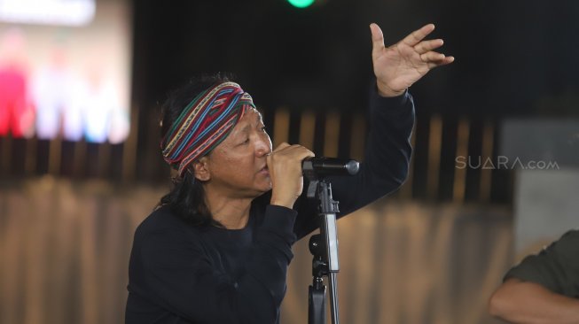 Vokalis Steven and Coconut Treez Meninggal Dunia karena Corona