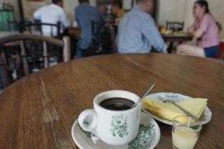 Bupati Meranti Instruksikan ASN Ramaikan Kedai Kopi, Ini Alasannya