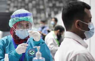 Ramaikan! Vaksinasi Massal di Taman Cik Puan Selatpanjang