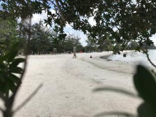 Cerita Pengelola Pantai Wisata Reviola Bertahan di Tengah Badai Corona