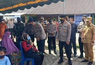 Kapolda Kepri Tinjau Program `Nasi Kapau` di Lingga