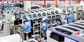 IHSG Melemah, Saham PT Sat Nusapersada Tetap Meroket