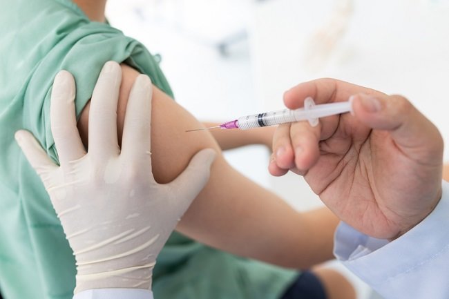 Vaksinasi di Batam Dua Hari Lagi Terhenti Akibat Keterbatasan Vaksin