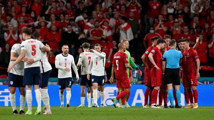 Rangkaian Kontroversi Antar Inggris ke Final Euro 2020