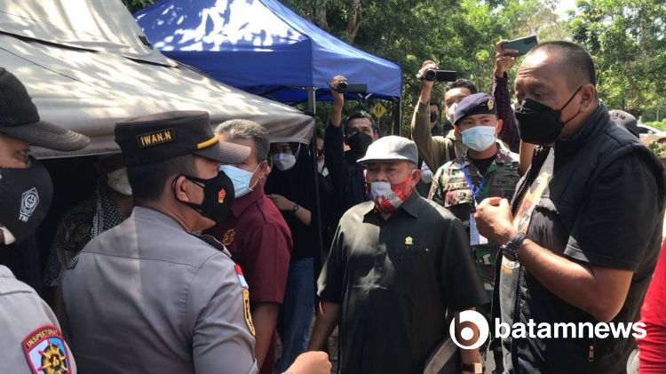 Nyaris Ricuh, Pos PPKM Tanjungpinang Digeruduk Anggota DPRD Bintan