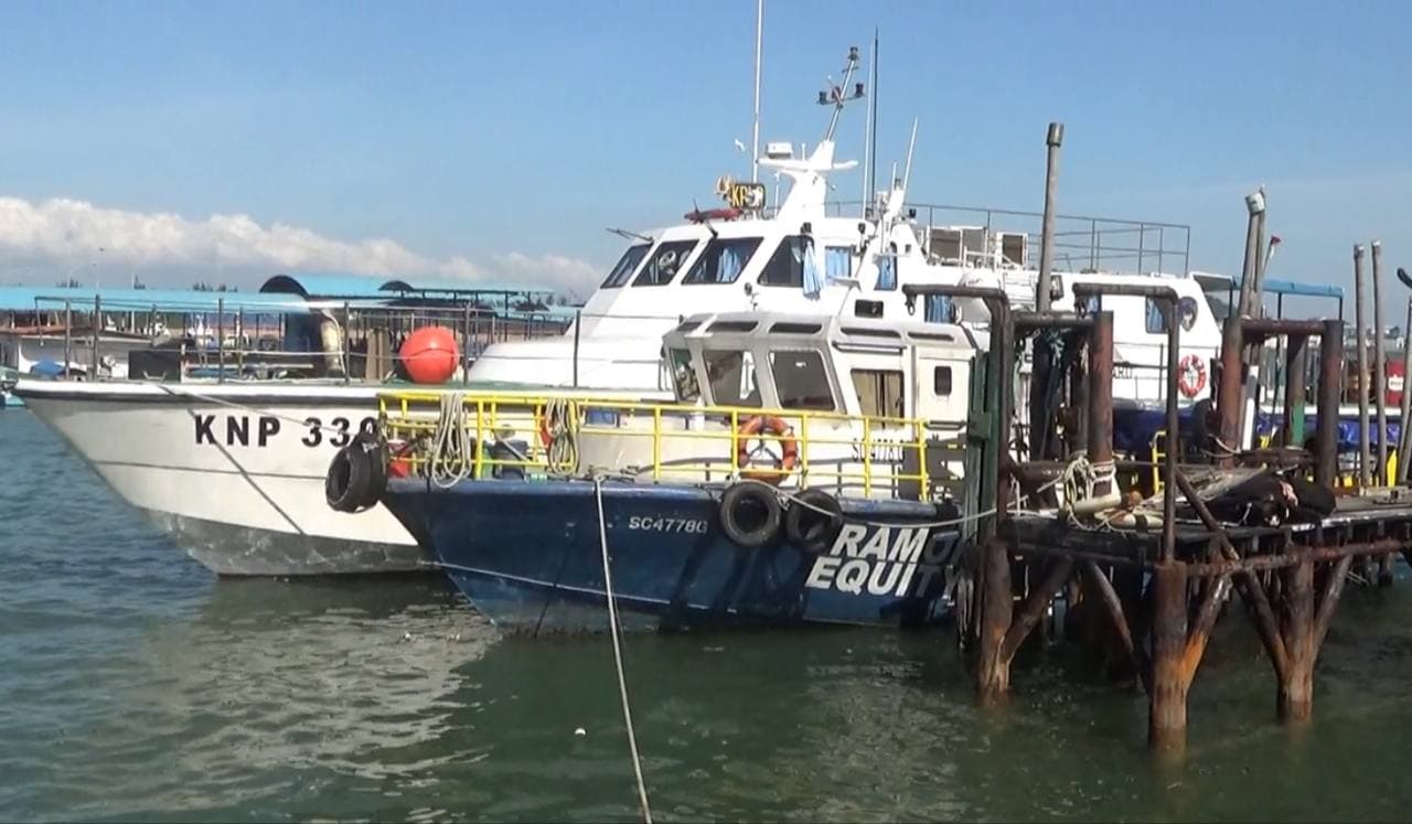 Duh, Ratusan Ton Limbah B3 Asal Singapura Kerap Dibuang di Perairan Batam