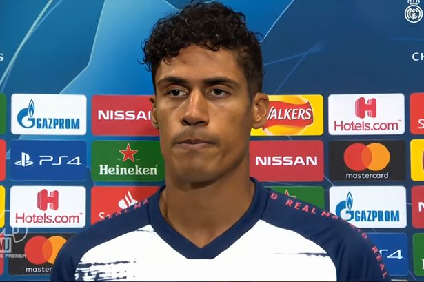 Manchester United Resmi Umumkan Perekrutan Raphael Varane